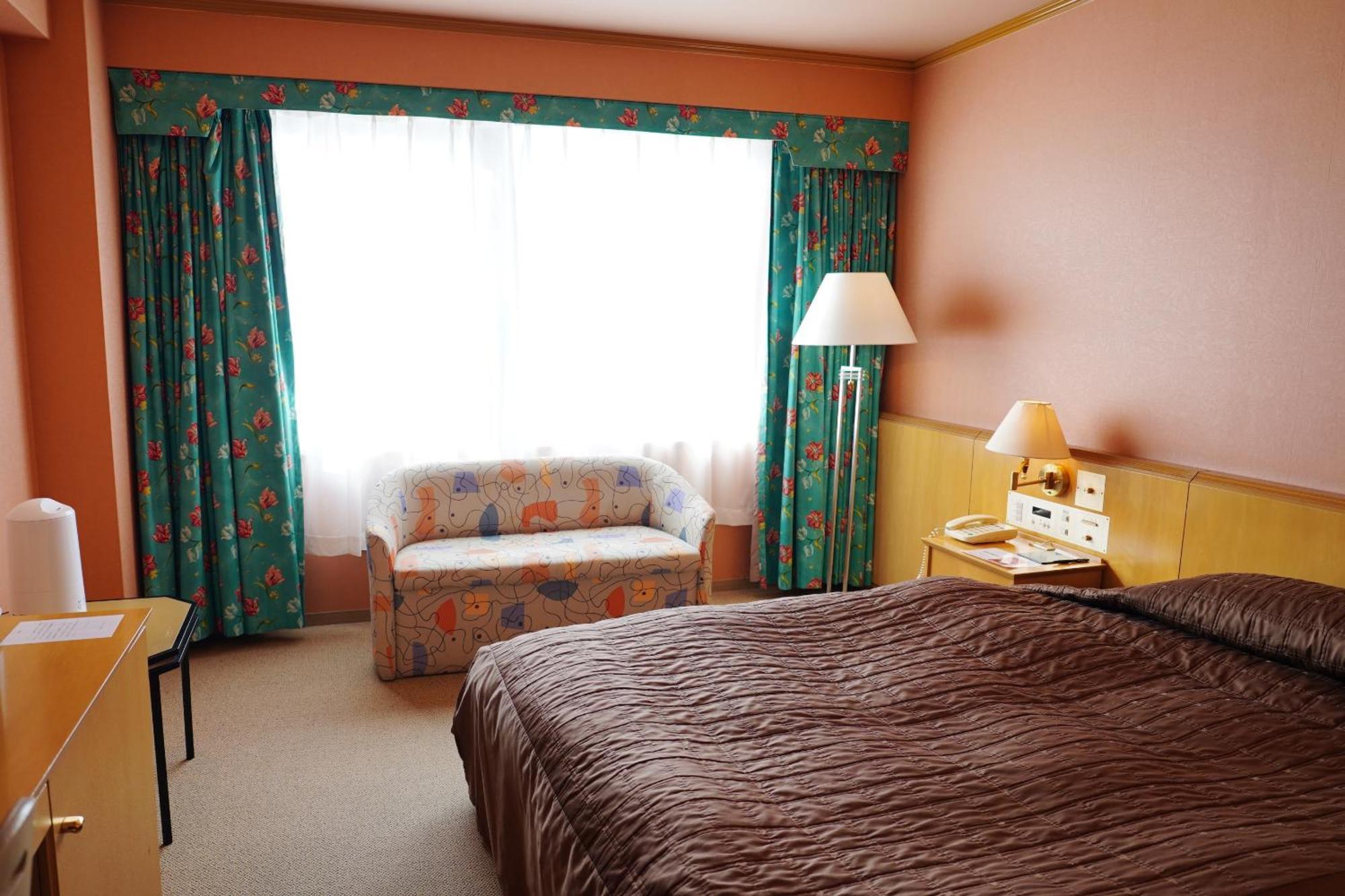 Yuzawa Royal hotel Zewnętrze zdjęcie